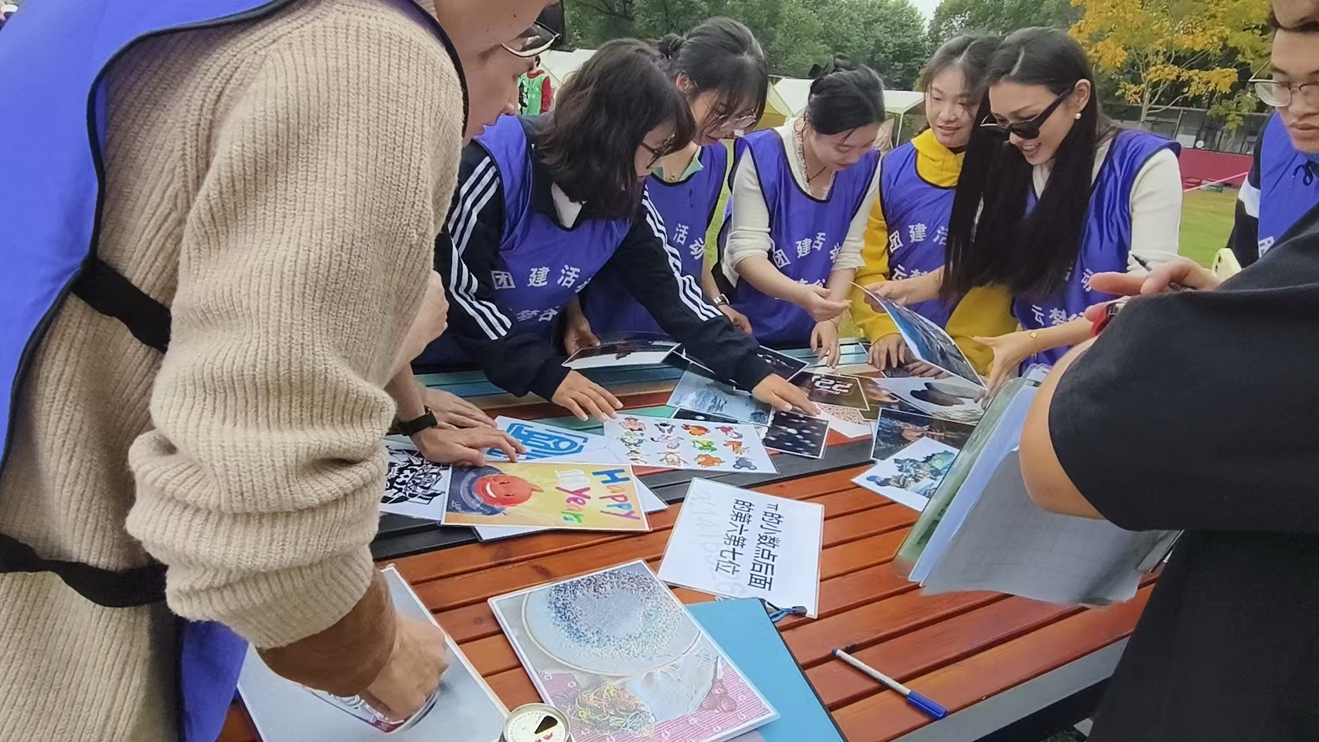 3b7d12b4-1964-4de1-a118-d2ad8879bf48