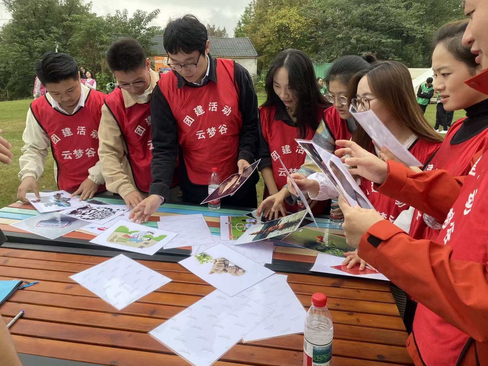 3b320c11-52f5-486e-8951-3909677e4b35